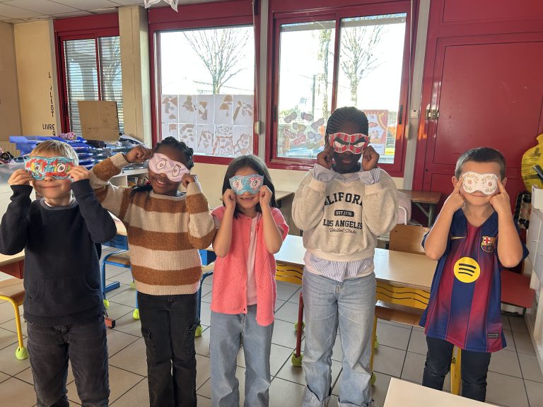 Les CE1 au « Carnaval des Arts »
